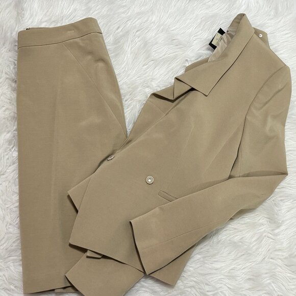 NWT Ann Taylor Beige 2 Piece Skirt Suit - Picture 3 of 12